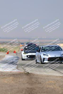 media/Sep-20-2025-Extreme Speed (Sat) [[1fcc23683c]]/Orange (Mid Intermediate)/Session 2 (Sunrise)/